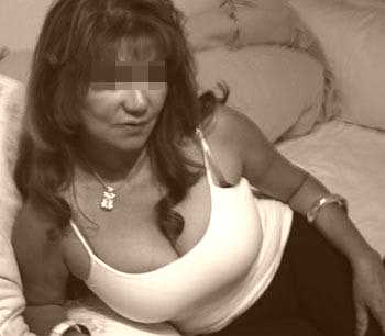 Femme cougar nymphomane à Compiègne