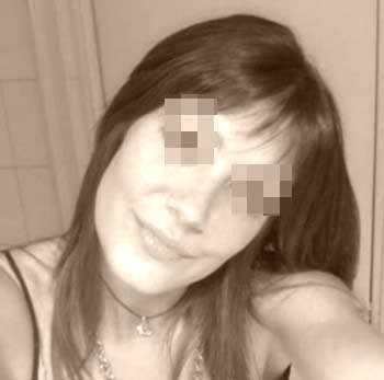 Femme mure cherche un mec jeune et puceau à Nîmes