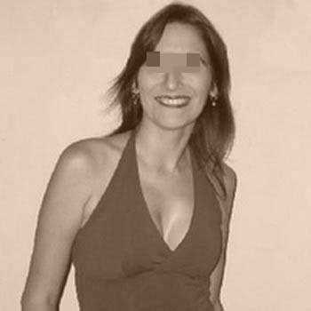 Belle femme mature à forte poitrine pour une rencontre à Hyères