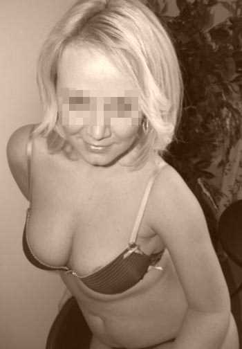 Rencontre chaude rapide avec une belle femme mature à Amiens